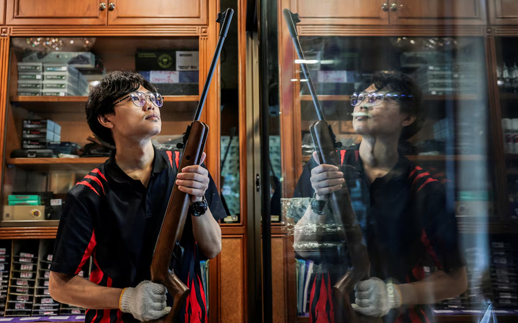 In Bangkok's gun district, traders say Thai crackdown misses the mark