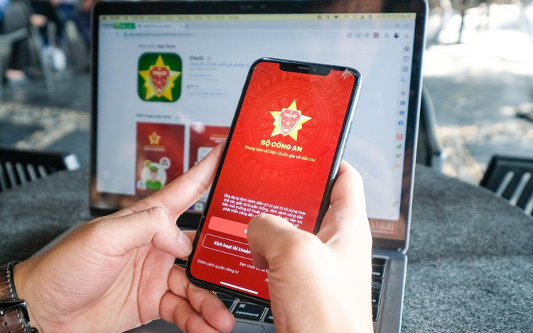 Vietnam changes electronic ID rules for foreigners