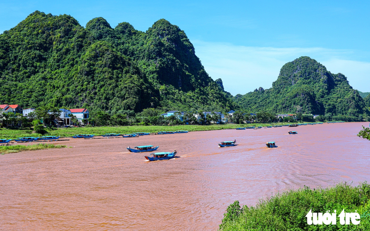 Breakfast @ Tuoi Tre News – August 19