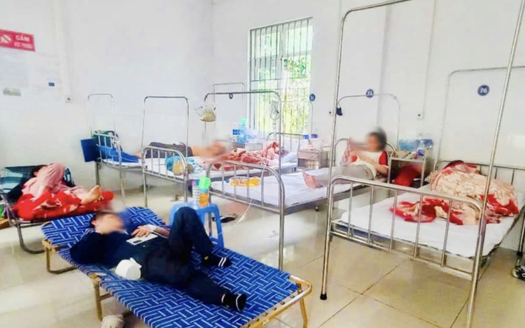 105 hospitalized in Vietnam’s Gia Lai after eating ‘banh mi’