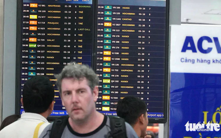 Da Nang launches flight-tracking feature on smart city app