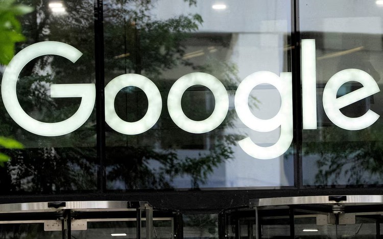 Google changes spam policy in EU to avert antitrust fine