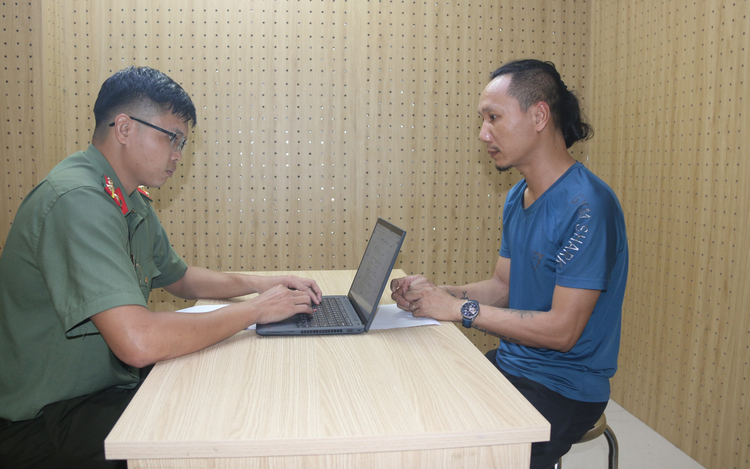 Man arrested after kite-flying incident disrupts 16 flights at Ho Chi Minh City airport
