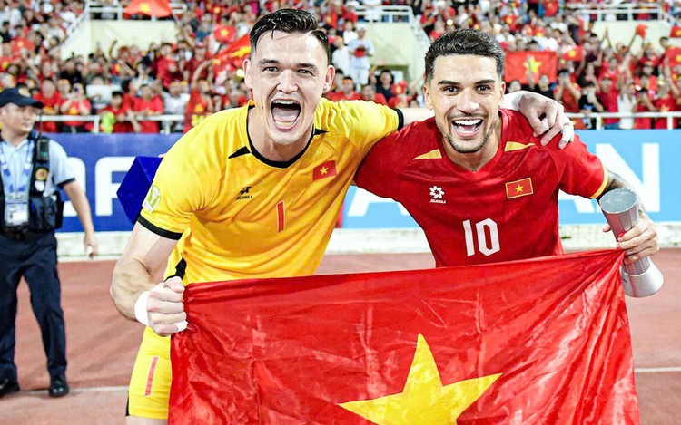 How Vietnam's naturalized heroes found their hearts in golden glory