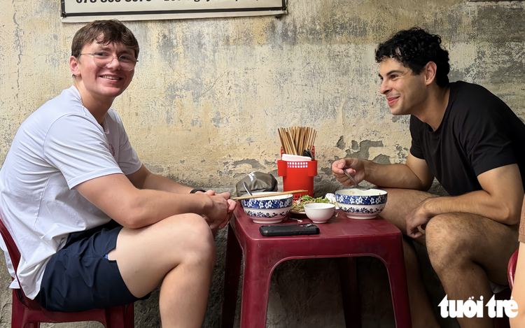 60-year-old wood-fired ‘bun bo’ becomes a must-try in Vietnam’s Hue