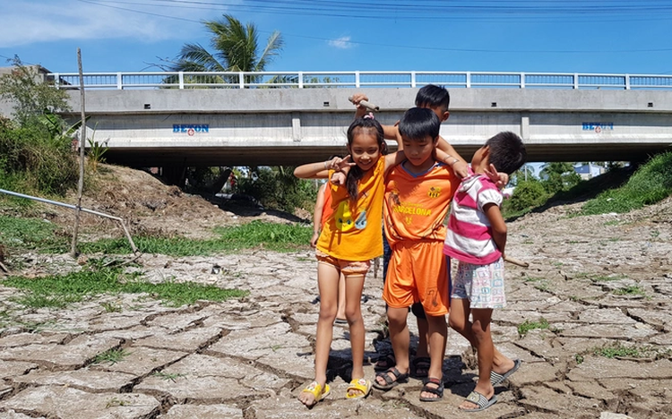 Super-strong El Nino raises drought fears in Vietnam's Mekong Delta