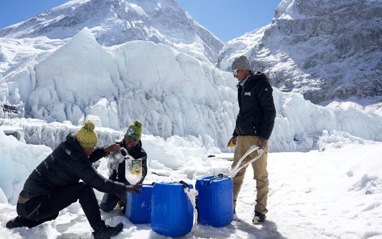 Himalayas approaching tipping point, millions of livelihoods at stake - report