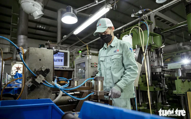 Vietnam’s industrial output posts strongest 8-month growth in 7 years as FDI surges 55%