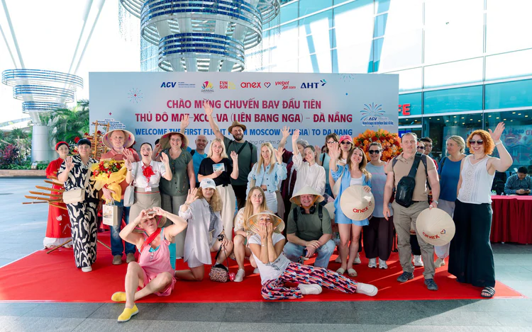 Russian tourists surge into Vietnam's top 3 source markets in 2026