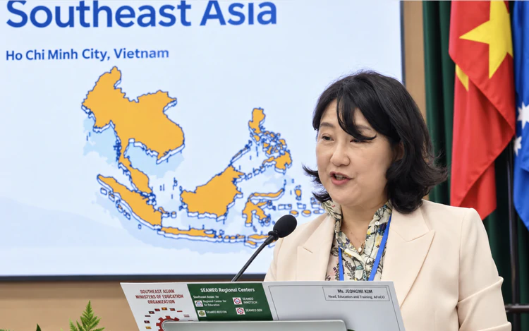UNESCO expert urges Vietnam to give students more time for deep learning, less testing