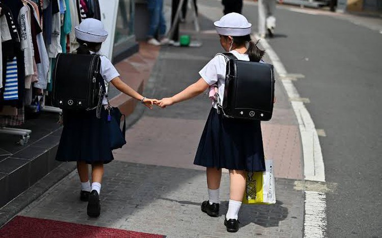 Japanese students earn top scores among OECD countries in PISA