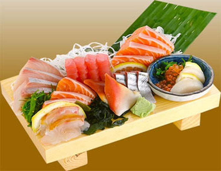 Free feast offered to promote Japanese cuisine