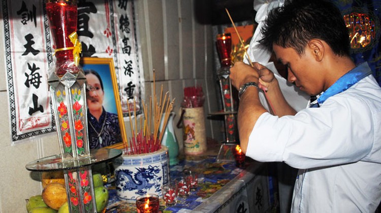 Authorities refuse to list dead woman’s family as poor household