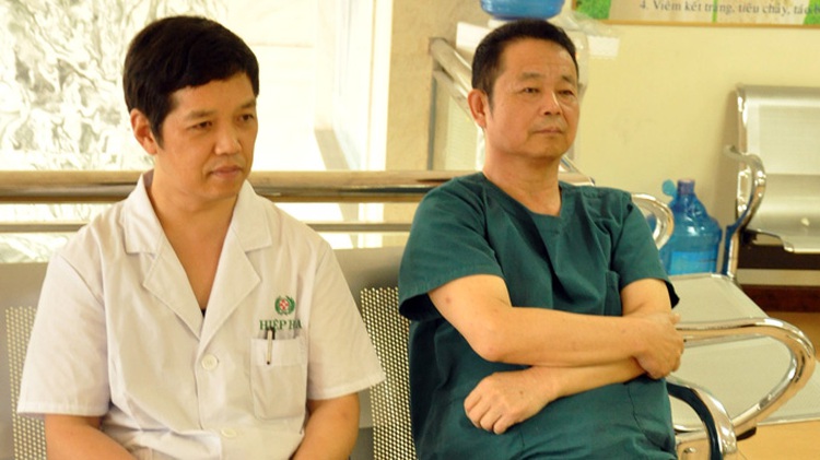 Unlicensed Chinese "doctors" found in HCMC