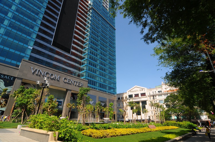 Warburg Pincus spends $200 mln on estate stakes in VN