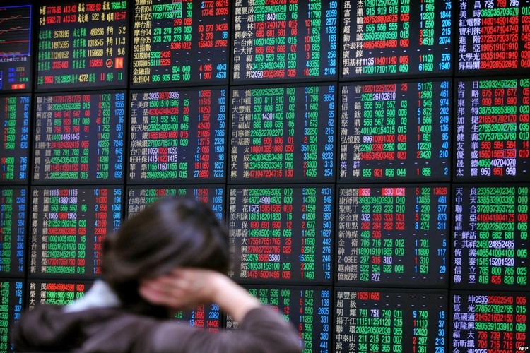 Vietnam’s second biggest lender to launch $2.5 bln listing tomorrow