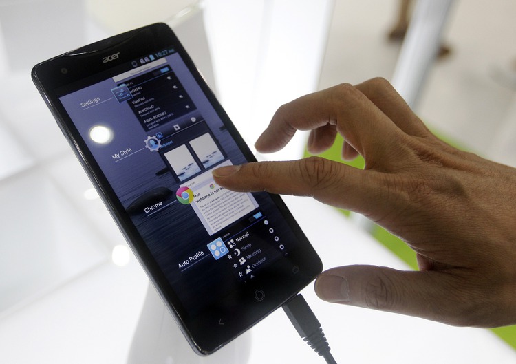 Mobile operators to increase 3G service fee by 40pct