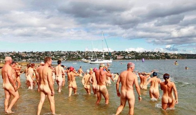 Donning underwear in public could lead to $10 fine