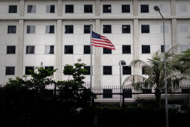 Snowden vows to stay in HK and make more disclosures: SCMP