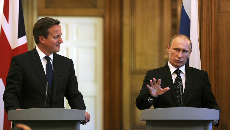 Putin says West arming Syrian rebels who eat human flesh