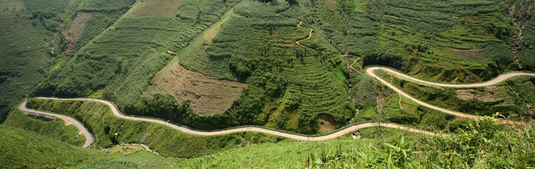 Casino amidst Dong Van geopark: To build or not?