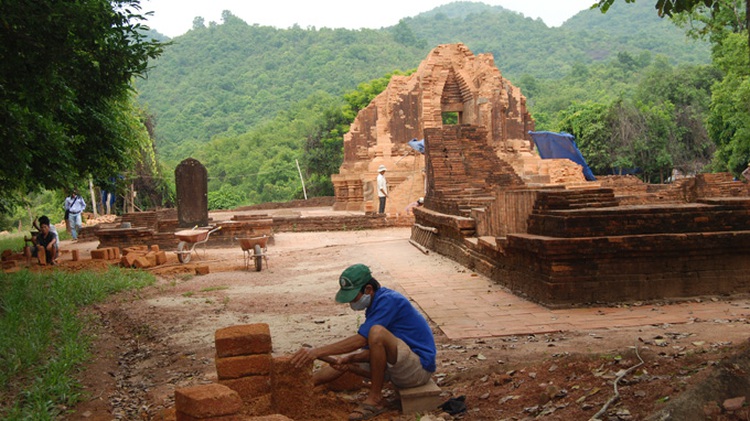 Relic restoration and preservation must go hand in hand