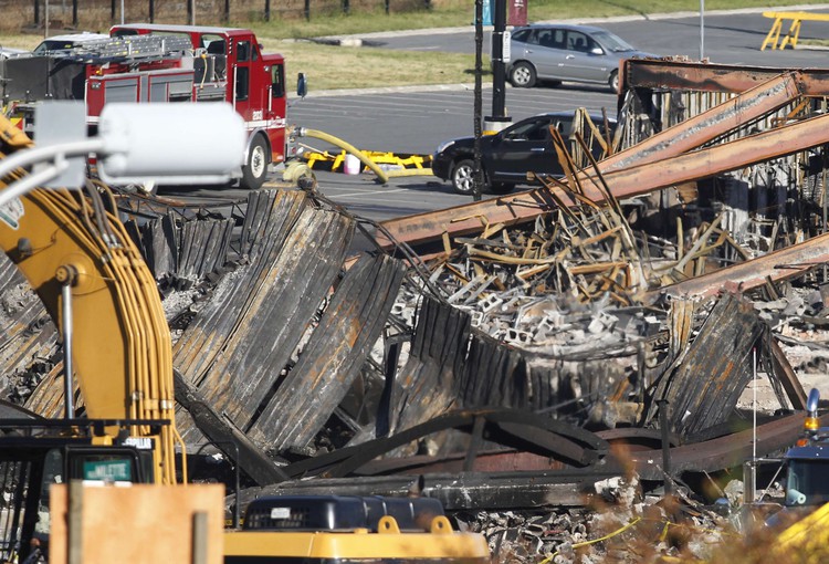 Tougher rules urged after deadly Canada rail disaster
