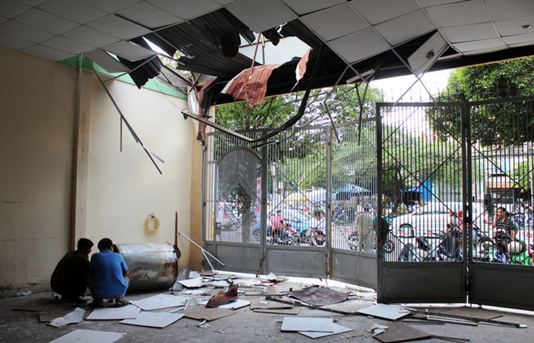 100kg boiler hurtles over 7 houses, kills Vietnamese-American