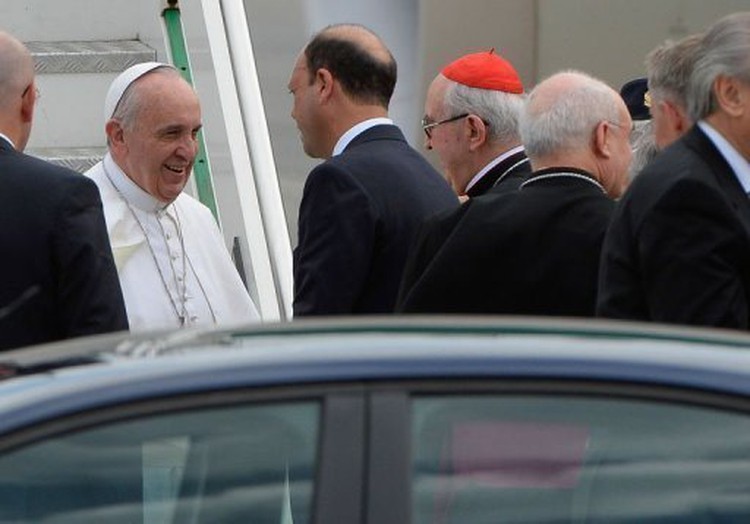 Pope Francis: 'Who am I to judge' gay people?