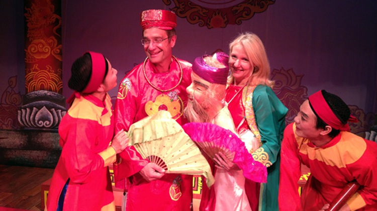Traditional opera pilots interactive theater for tourists