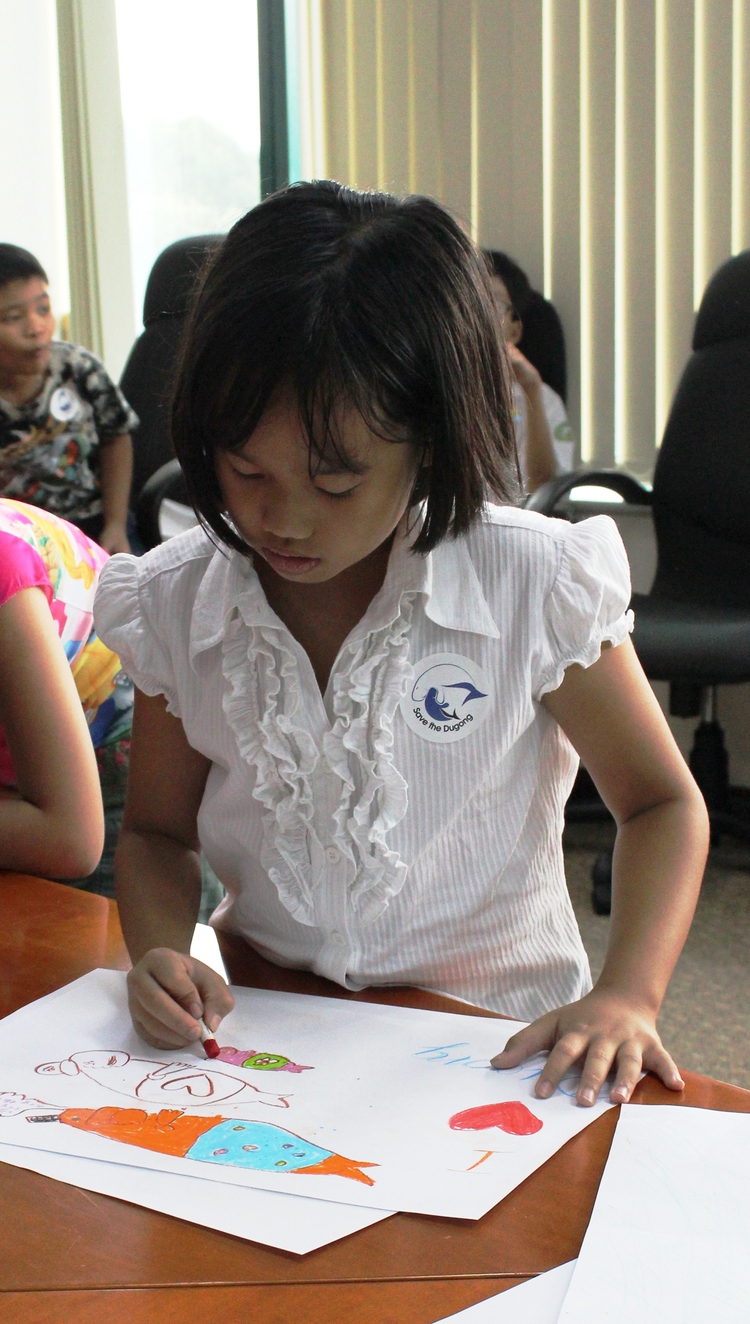 US Consulate’s fair on dugong attracts young citizens
