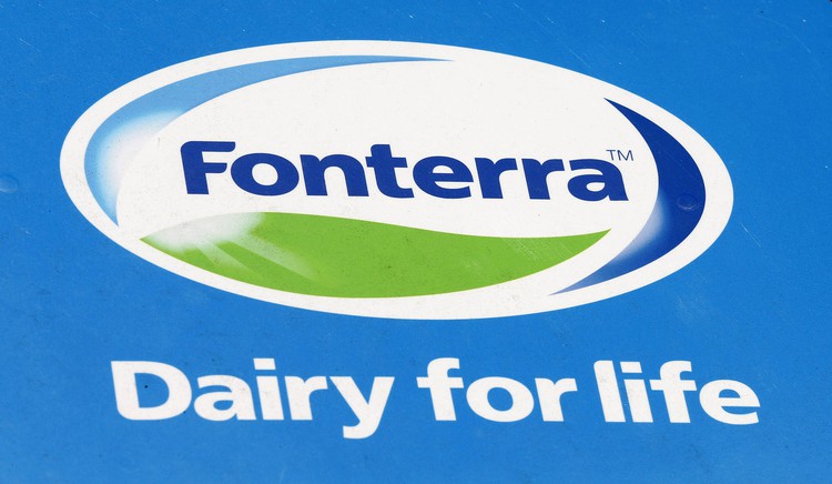 Fonterra's milk products chief resigns after botulism scare