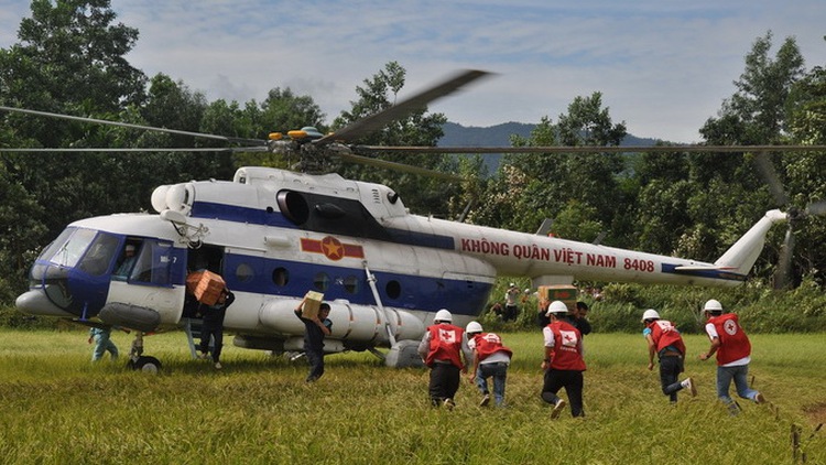 2,000 take part in earthquake response drill in Quang Nam