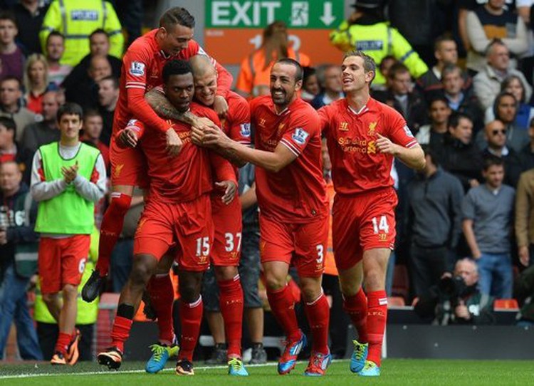 Moyes upbeat despite Liverpool defeat, Rooney blow