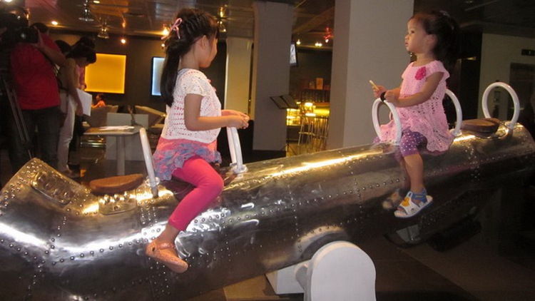 Exhibit showcases war remnants made into daily objects