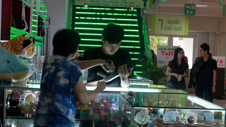 Banned toy guns on sale in city mall