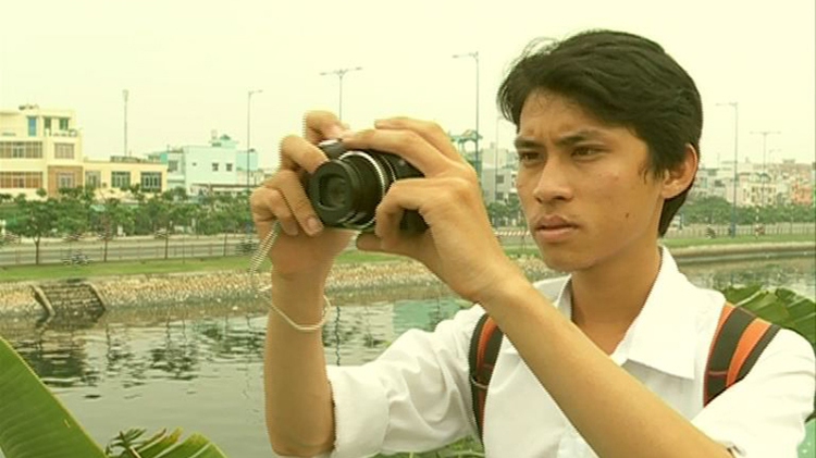 Student keen on conserving ancient HCMC wharf