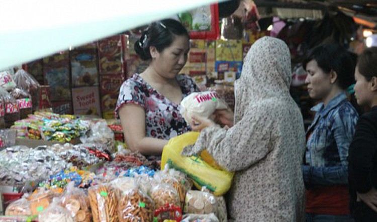 "Four-no" milk powder imported at dirt cheap prices