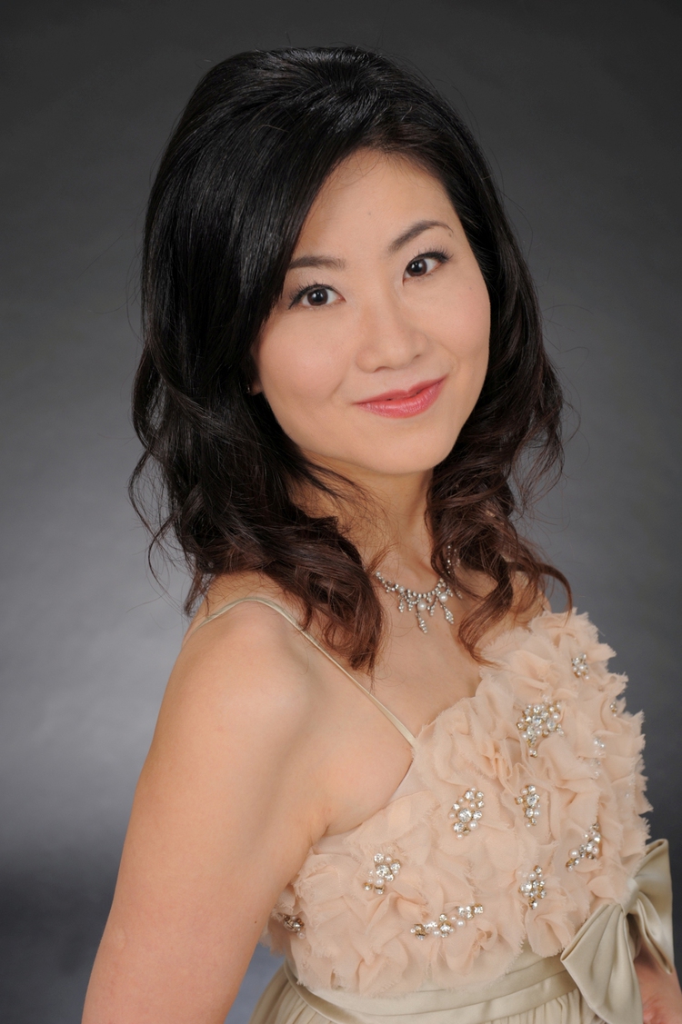 Pianist performs to honor Vietnam – Germany – Japan relation