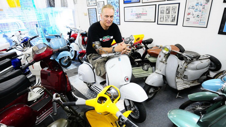 British scooter buff creates electronic Vespa