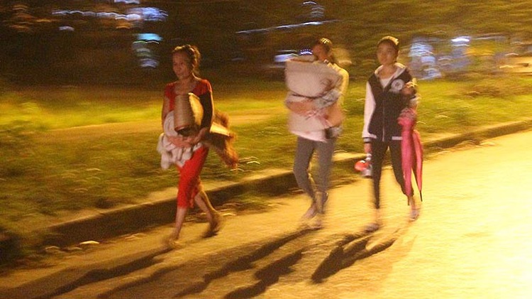 Vietnam evacuates 500,000 as typhoon Haiyan looms