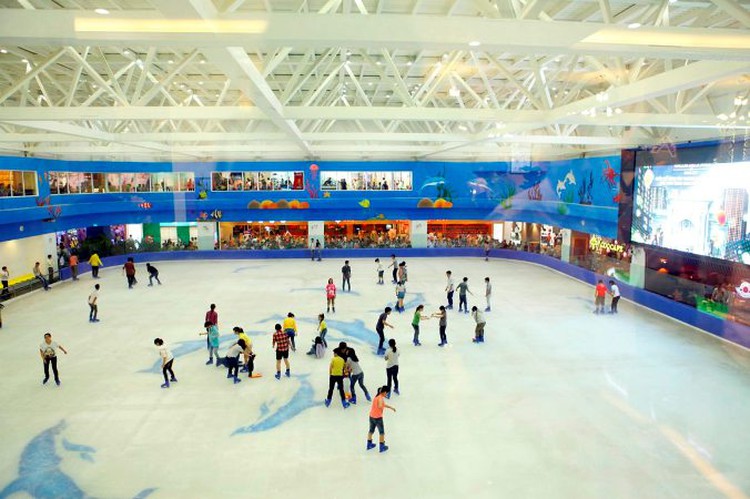 Hanoi on ice