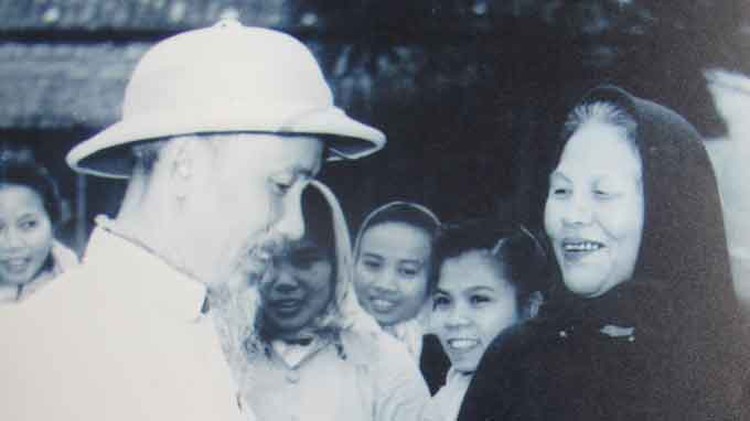 President Ho Chi Minh’s Hindi biography released in India