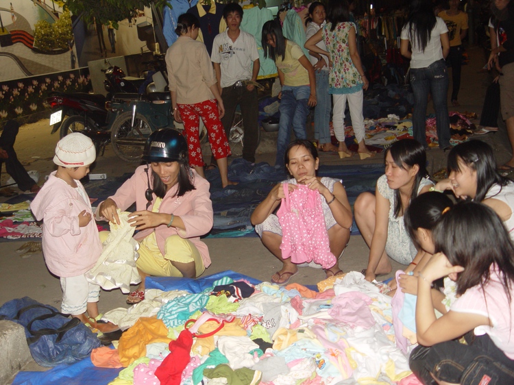 An austere Tet for migrant laborers