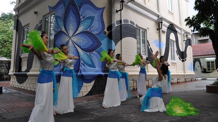 Japanese artists’ mural exhibit ongoing in Hanoi