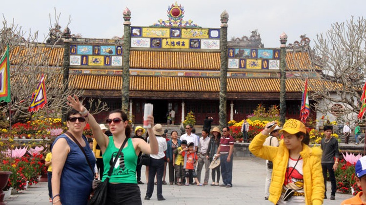 Arrivals from Russia, Hong Kong up nearly 90% in Jan