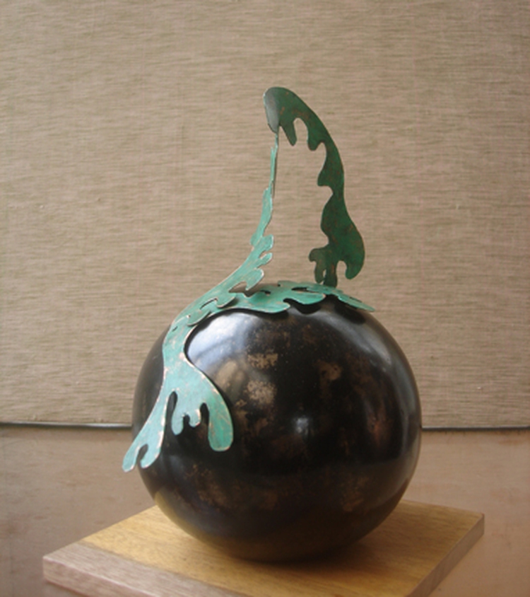 VN artist enters Luxembourg mermaid sculpture finale