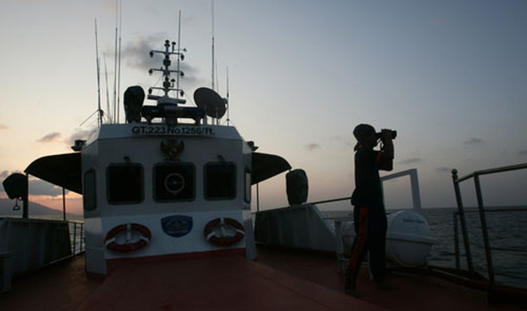 Investigators focus on foul play behind Malaysia missing plane