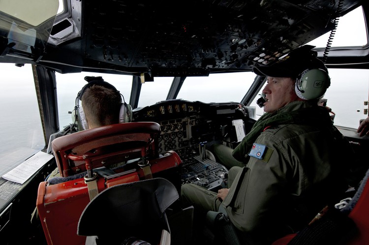 Australia to resume ocean search for missing Malaysia jet