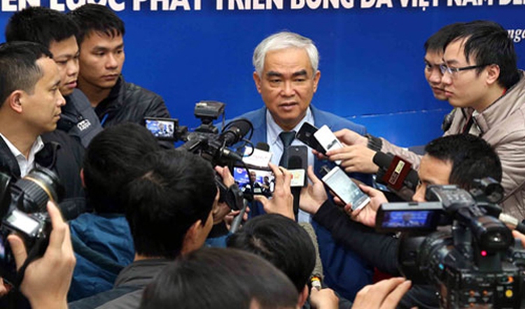 Vietnam’s V-League to carry on regardless of club defection: federation chairman